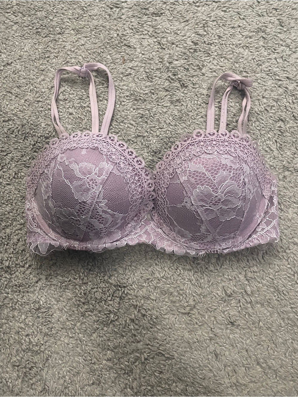 Victoria's Secret Lavender Lace Push-Up Bra